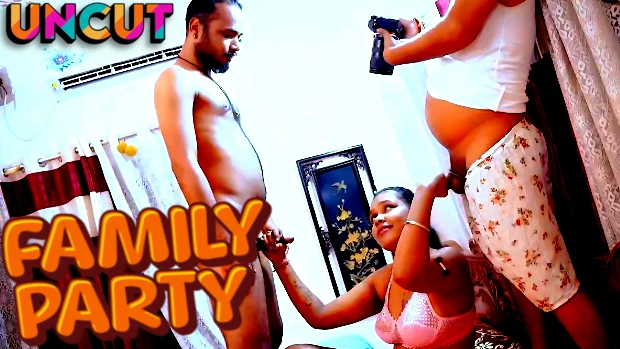 Family Party – 2023 – UNCUT Hindi Short Film – BindasTime