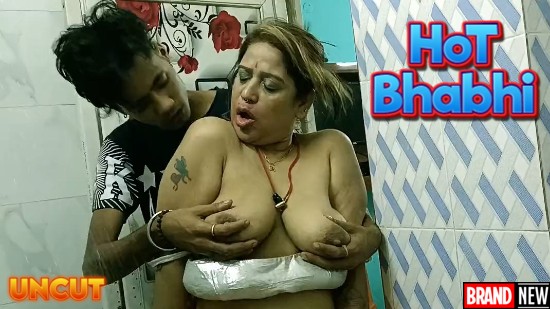 Hot Bhabhi – 2022 – UNCUT Bengali Short Film – HotXcreator