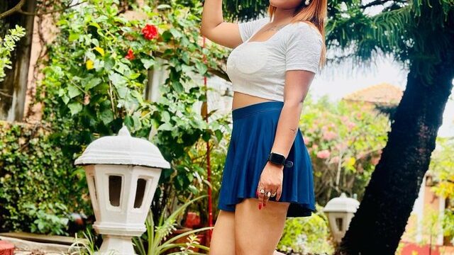 Tina Nandy Beging For a Cumshot In Her Beautiful Face HD Video