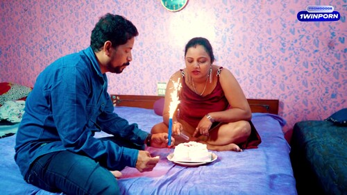 A Boyfriend Celebrates Her Girlfriends Birthday and Giving Her Sexual Fun